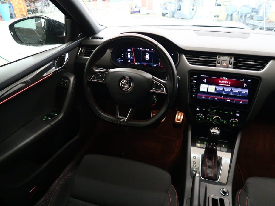 2020 Škoda OCTAVIA - 17