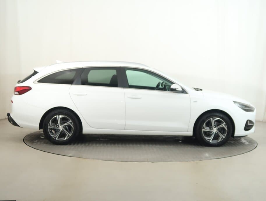 2022 Hyundai i30 - 8