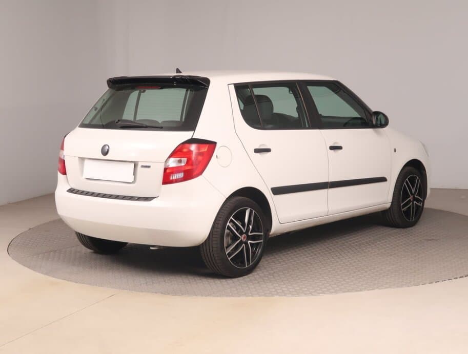 2012 Škoda FABIA - 7