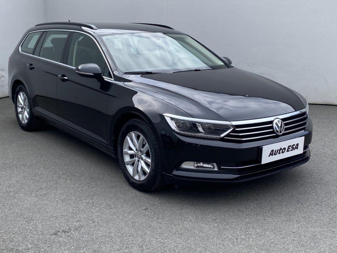 2017 Volkswagen PASSAT