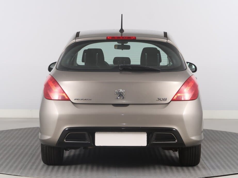 2011 Peugeot 308 - 6