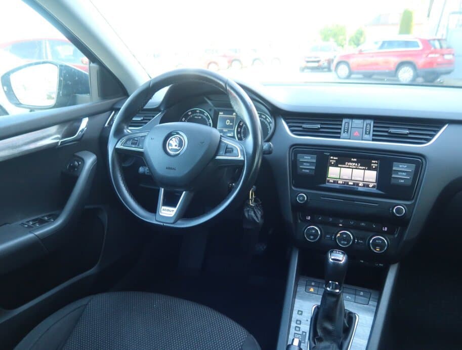 2014 Škoda OCTAVIA - 9