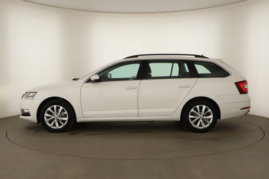 2019 Škoda Octavia - 4