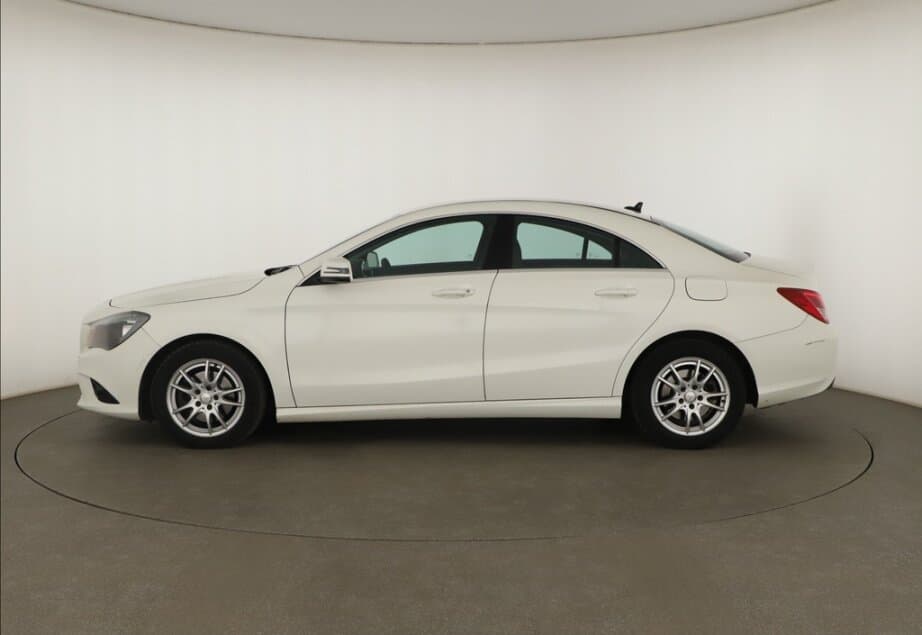 2013 Mercedes-Benz CLA - 4