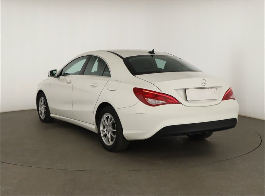 2013 Mercedes-Benz CLA - 5