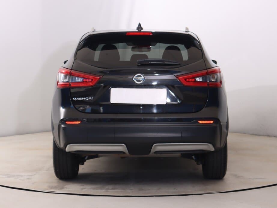 2018 Nissan QASHQAI - 11