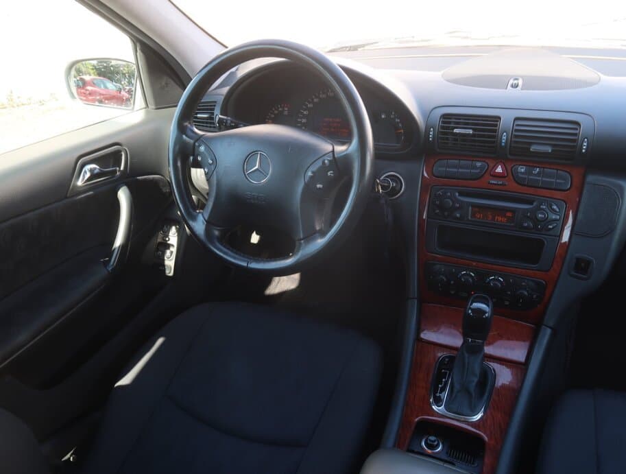 2003 Mercedes-Benz C-CLASS - 17