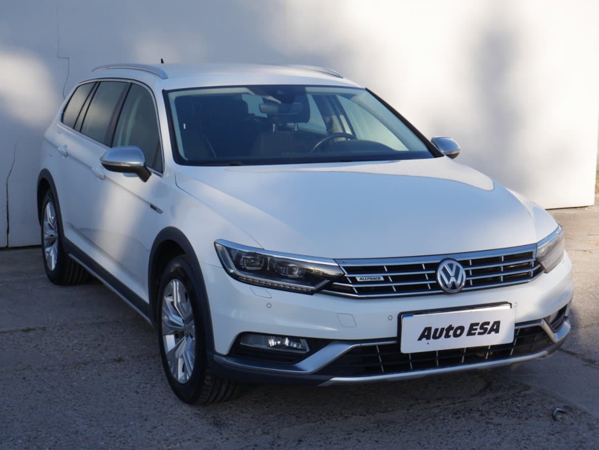 2016 Volkswagen PASSAT