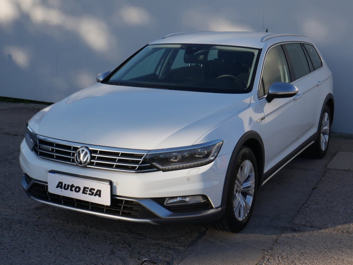 2016 Volkswagen PASSAT - 3