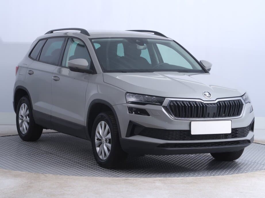 Skoda Karoq, 1.5 TSI, Zár. 5 let/100000 km, DPH,