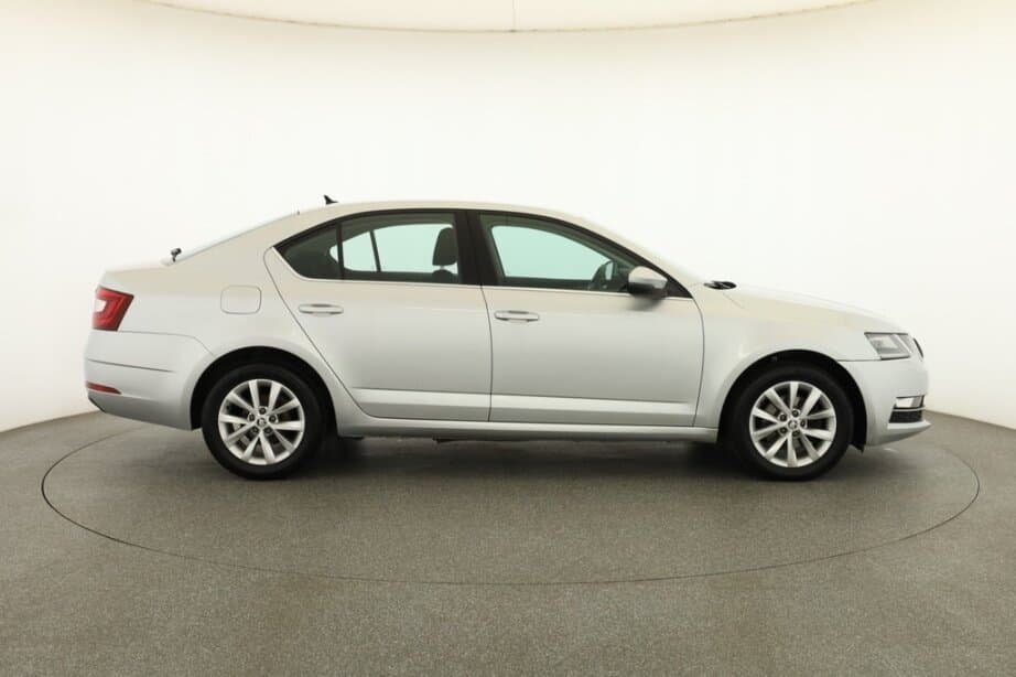 2017 Škoda OCTAVIA - 8