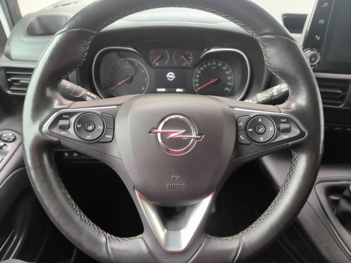 2022 Opel COMBO - 15