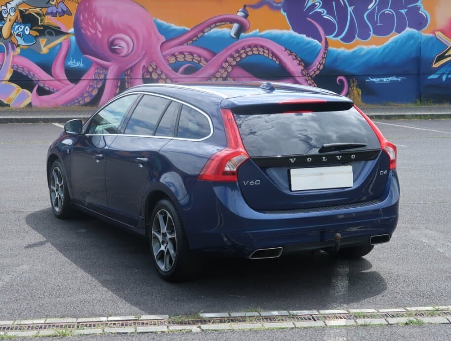 2015 Volvo V60 - 5