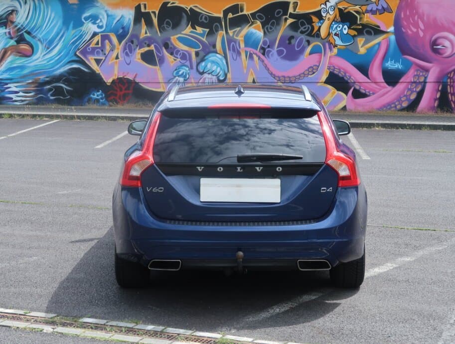 2015 Volvo V60 - 6