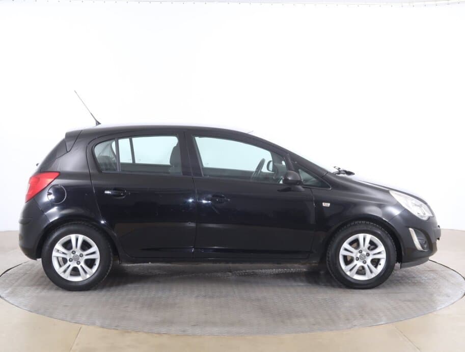 2012 Opel CORSA - 8
