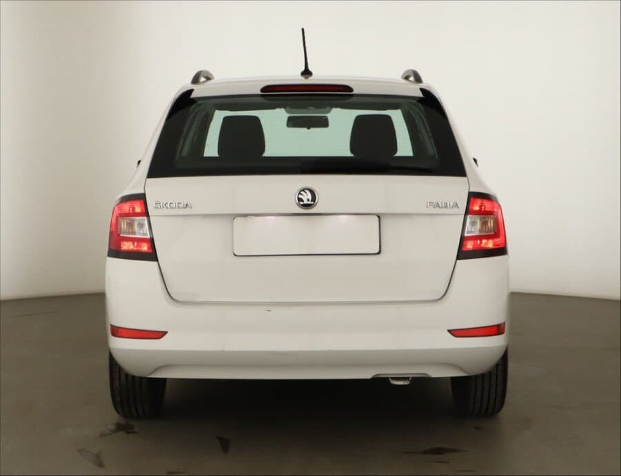 2019 Škoda FABIA - 6