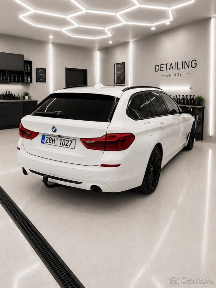 2017 BMW 5-SERIES - 2