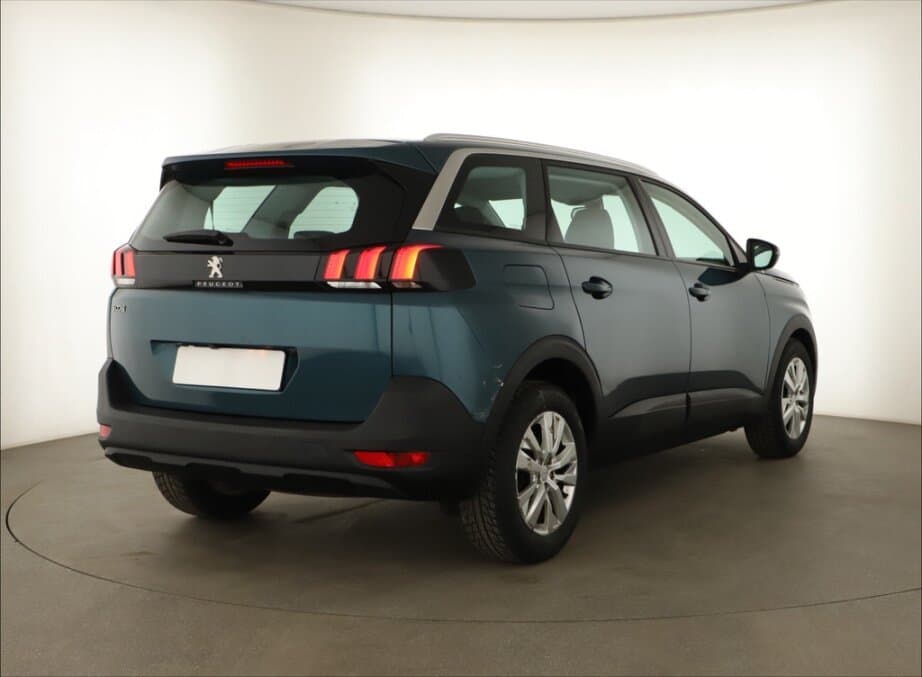 2018 Peugeot 5008 - 7
