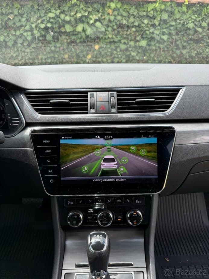 2020 Škoda SUPERB - 8