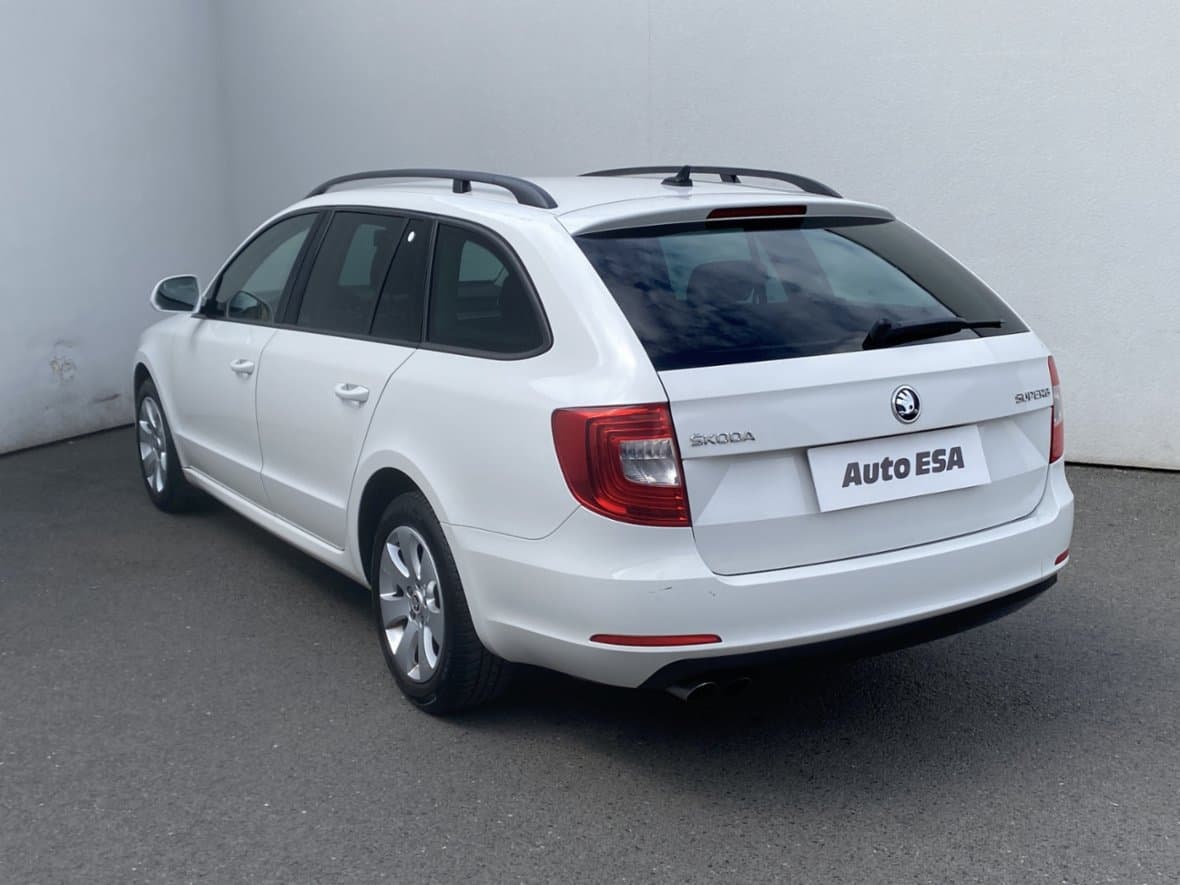 2015 Škoda SUPERB - 6