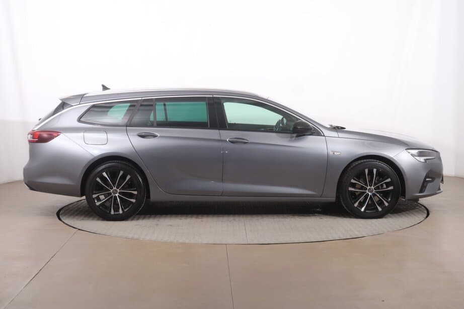 2021 Opel INSIGNIA - 8