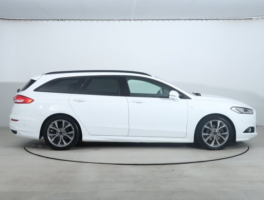 2019 Ford MONDEO - 8