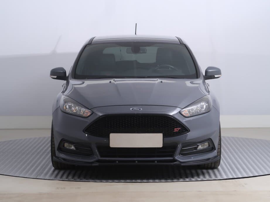 2018 Ford FOCUS - 2