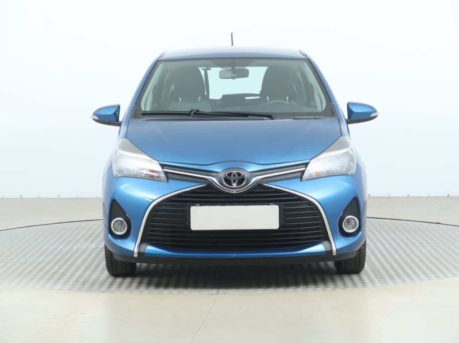 2015 Toyota YARIS - 2