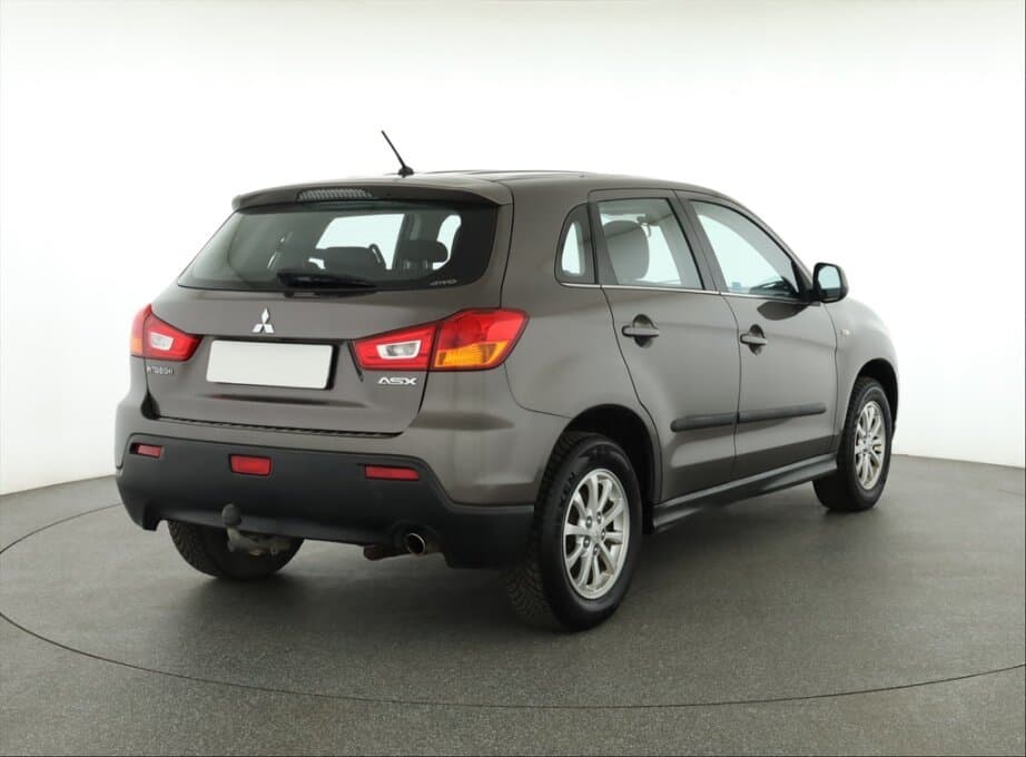 2011 Mitsubishi ASX - 19
