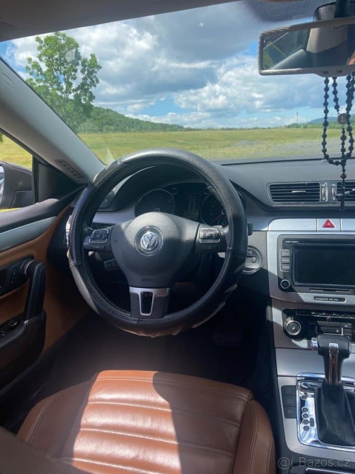 2010 Volkswagen PASSAT CC - 6
