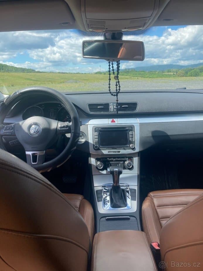 2010 Volkswagen PASSAT CC - 7