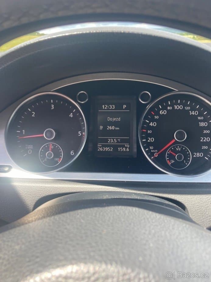 2010 Volkswagen PASSAT CC - 9