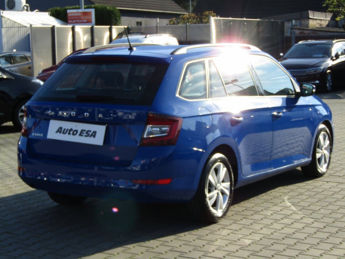 2021 Škoda FABIA - 4