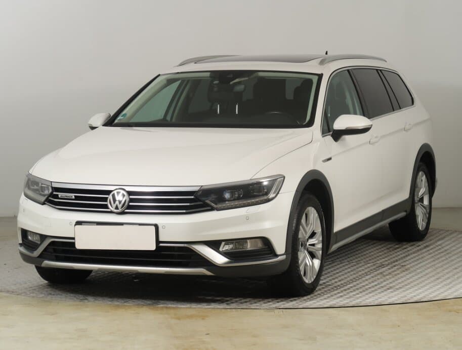 2015 Volkswagen PASSAT - 3