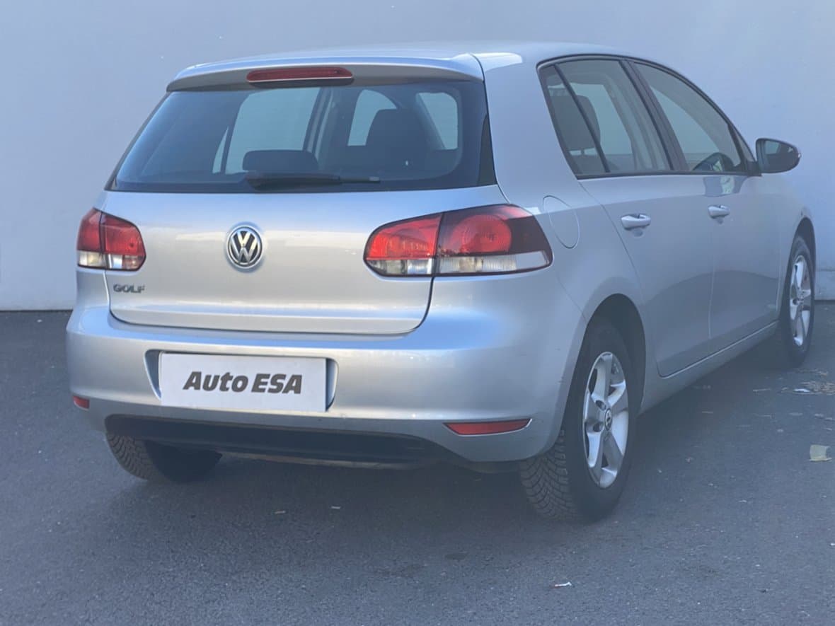 2011 Volkswagen GOLF - 4