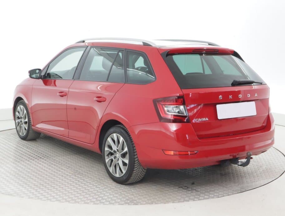 2021 Škoda FABIA - 9