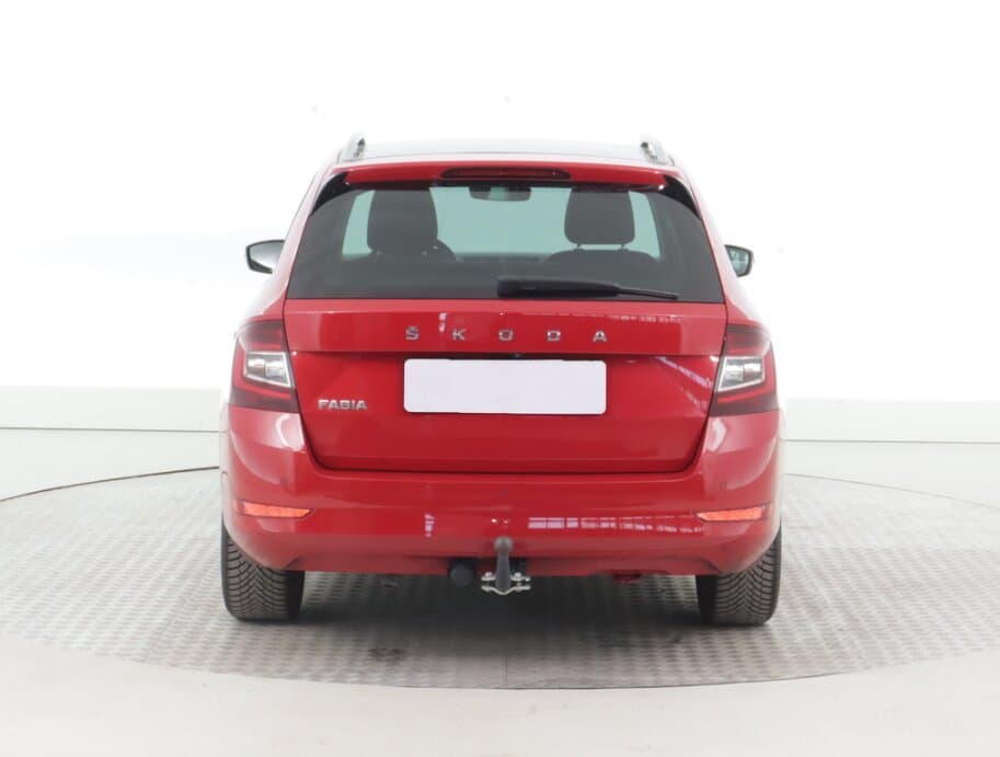 2021 Škoda FABIA - 11