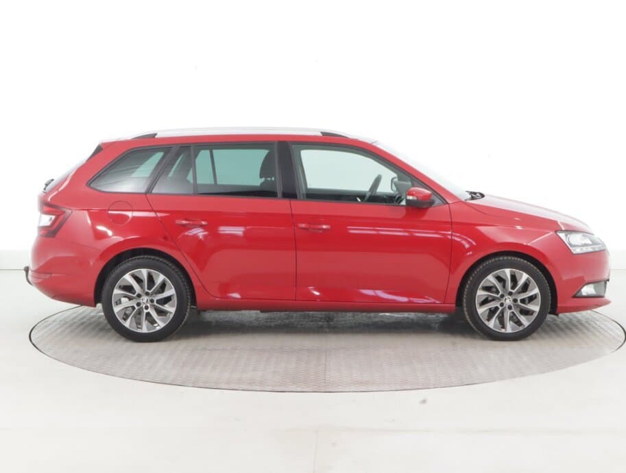 2021 Škoda FABIA - 15