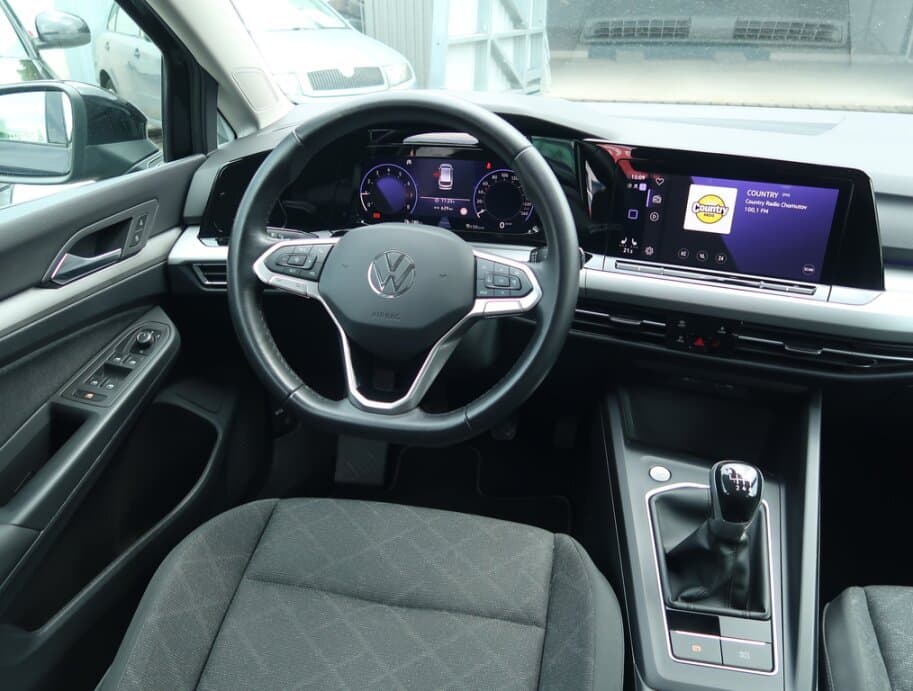 2023 Volkswagen GOLF - 9