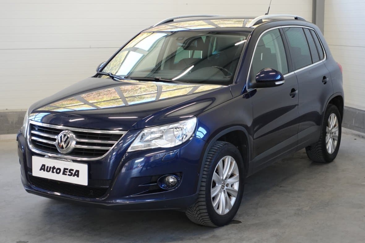 2010 Volkswagen TIGUAN - 3