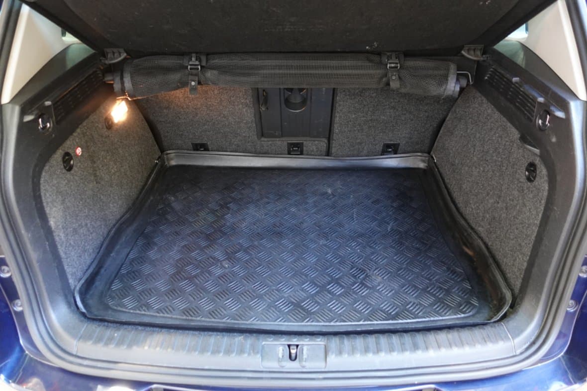 2010 Volkswagen TIGUAN - 7