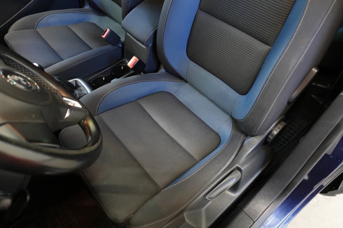 2010 Volkswagen TIGUAN - 9