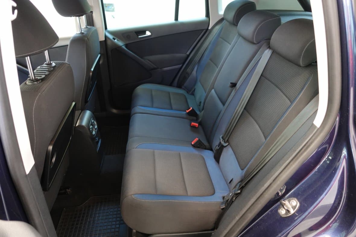 2010 Volkswagen TIGUAN - 10