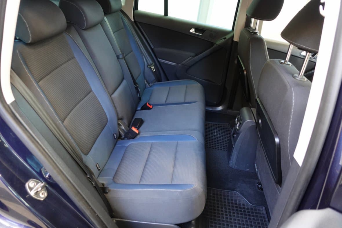 2010 Volkswagen TIGUAN - 12
