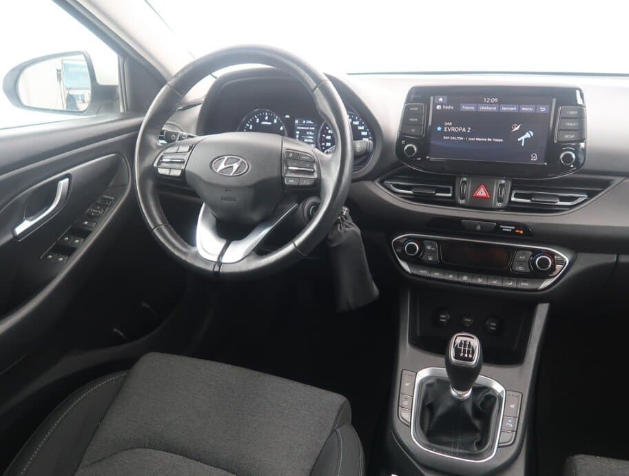 2020 Hyundai i30 - 9