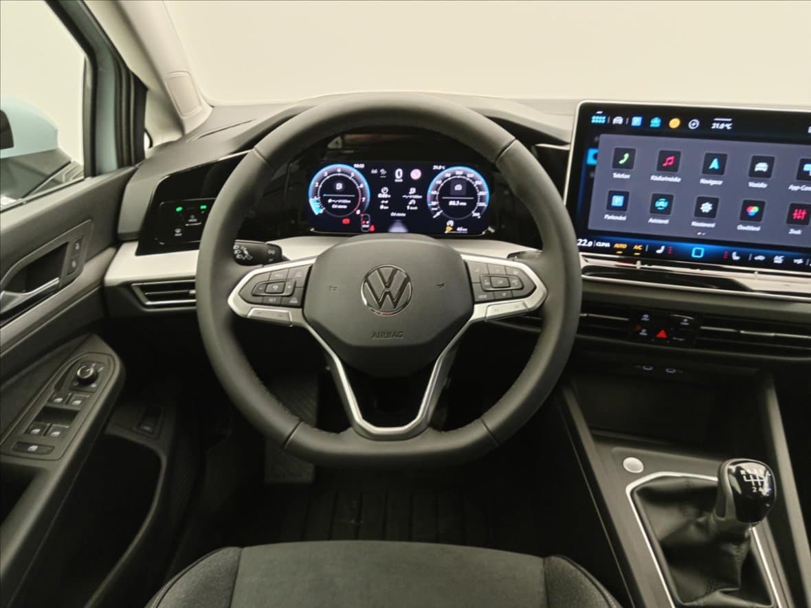 2025 Volkswagen GOLF - 16