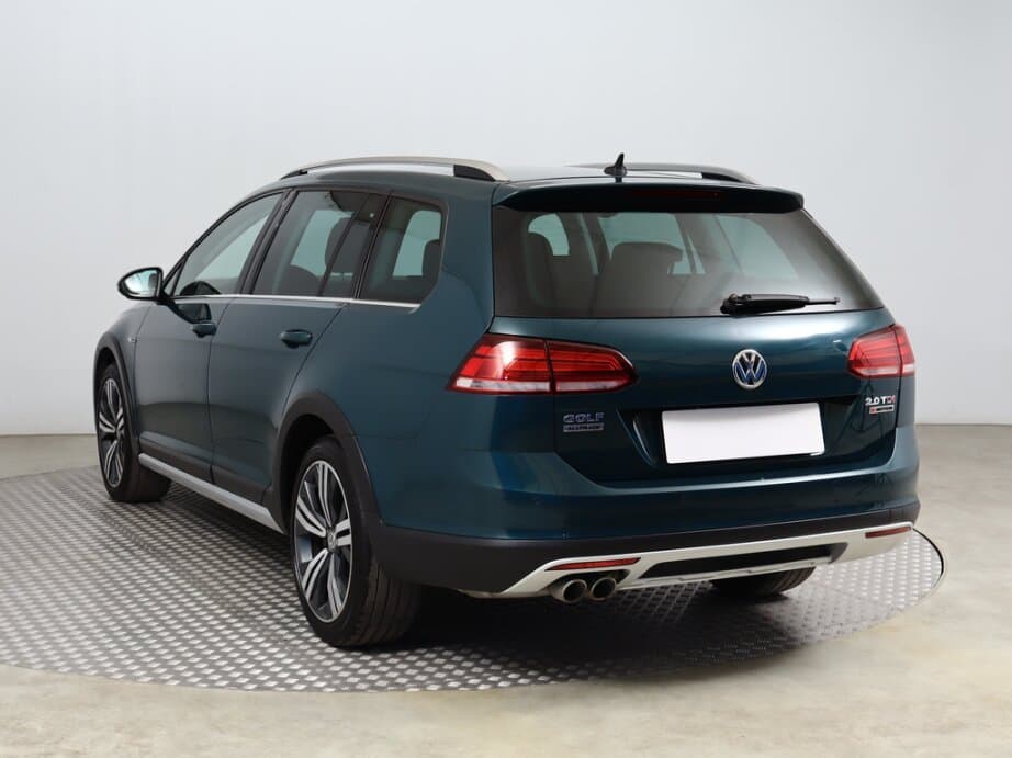 2018 Volkswagen GOLF - 5
