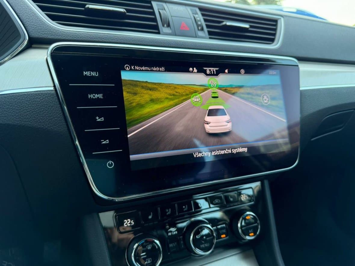 2021 Škoda SUPERB - 14