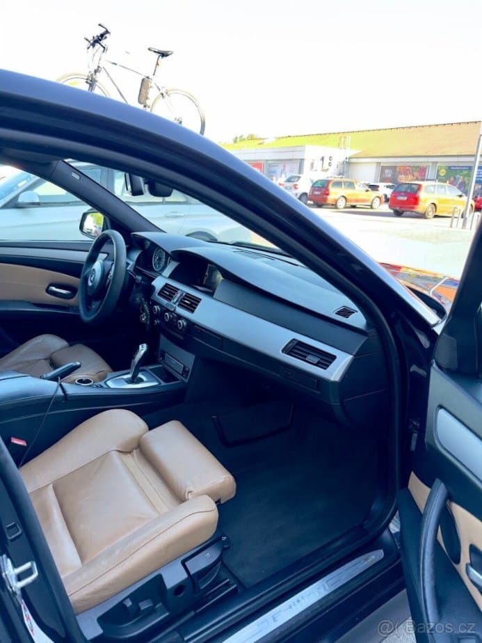 2009 BMW 5-SERIES - 8