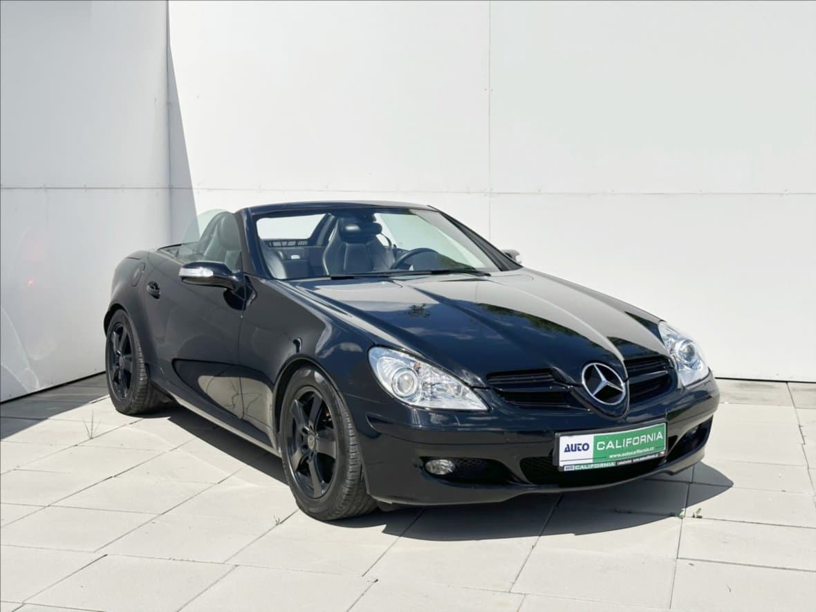 2005 Mercedes-Benz SLK - 4